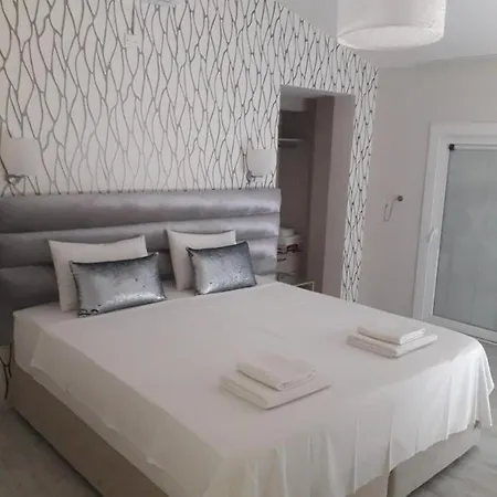 Sema In Kyrenia 4 Bedroom Sleeps 8 * Kerínia