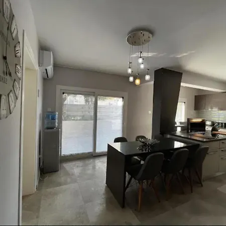 Sema In Kyrenia 4 Bedroom Sleeps 8 Villa