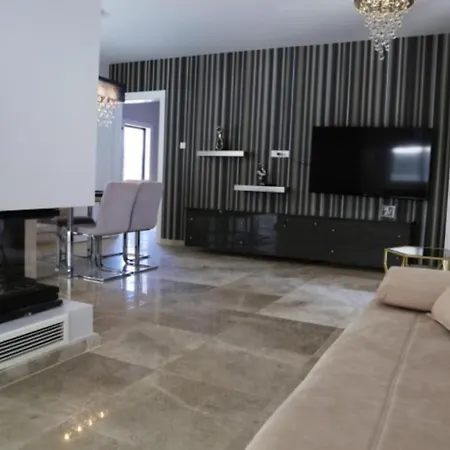 Sema In Kyrenia 4 Bedroom Sleeps 8